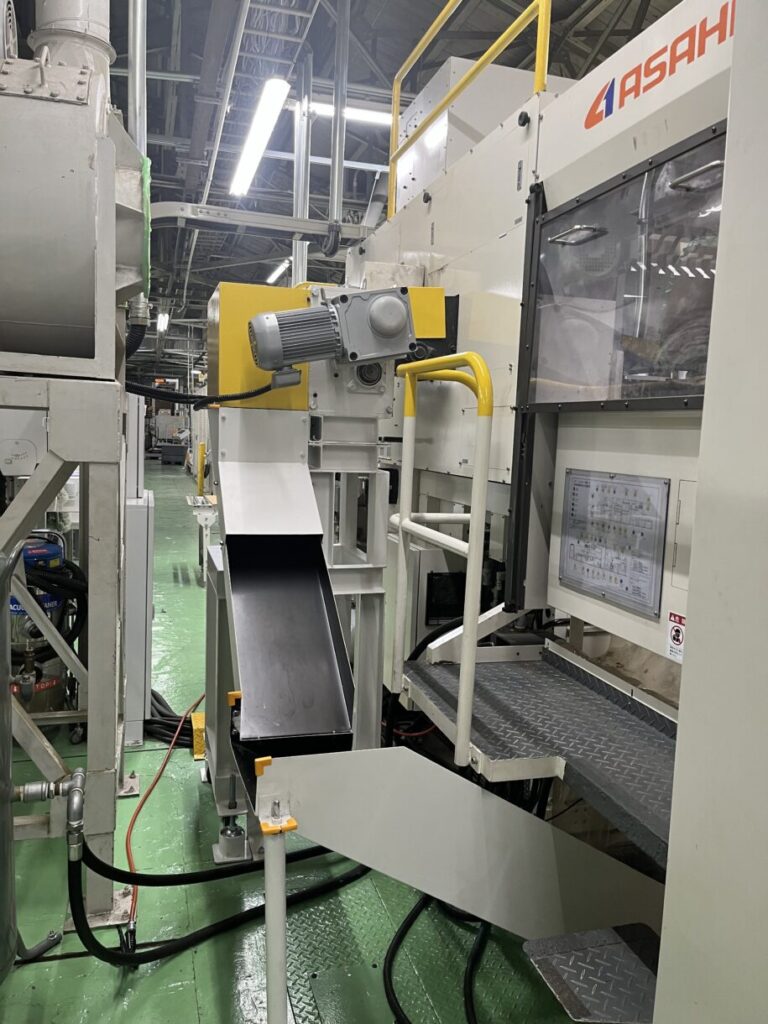 段ボールカッター